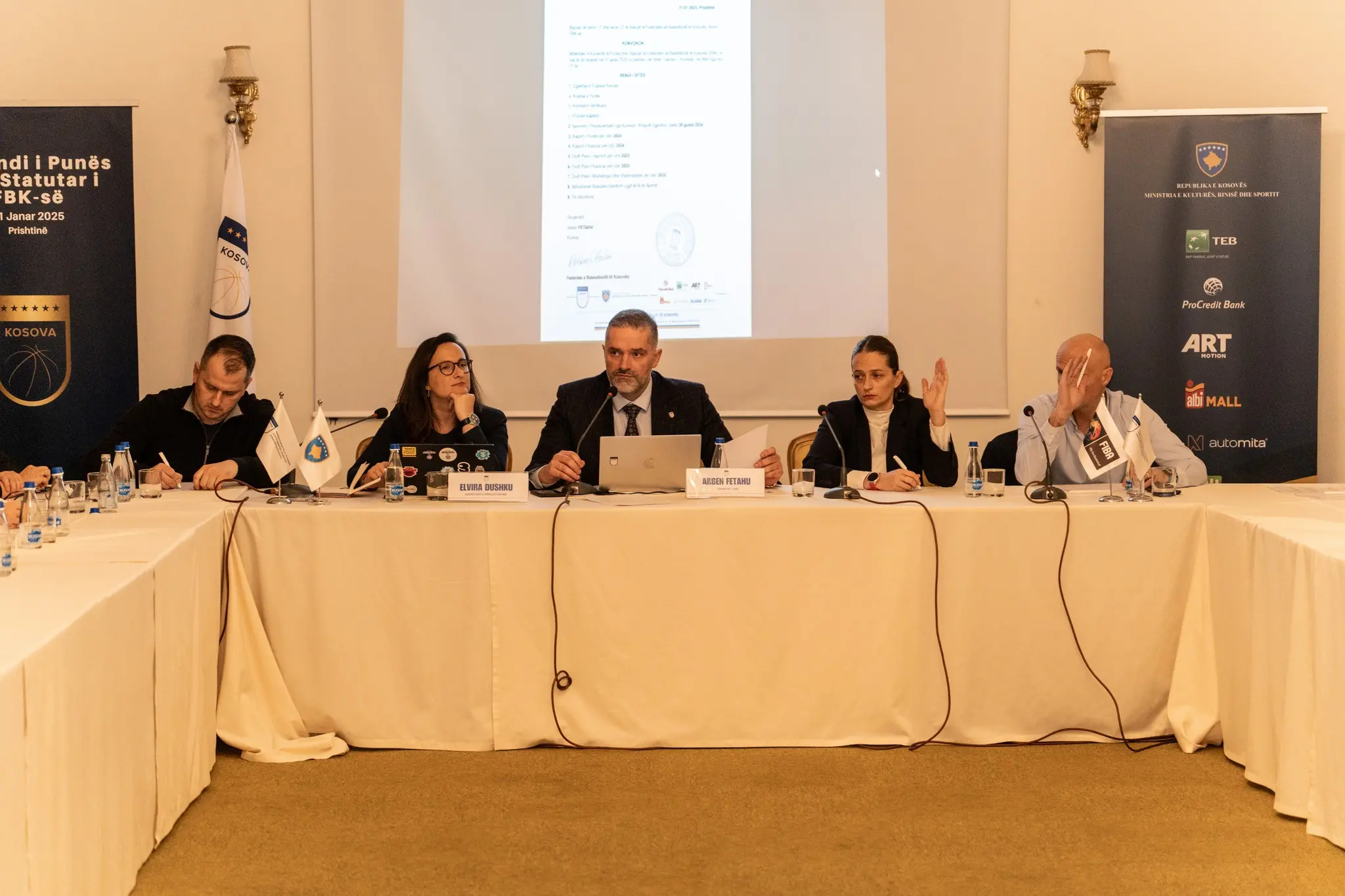 Pamje nga Kuvendi i Punës i FBK-së